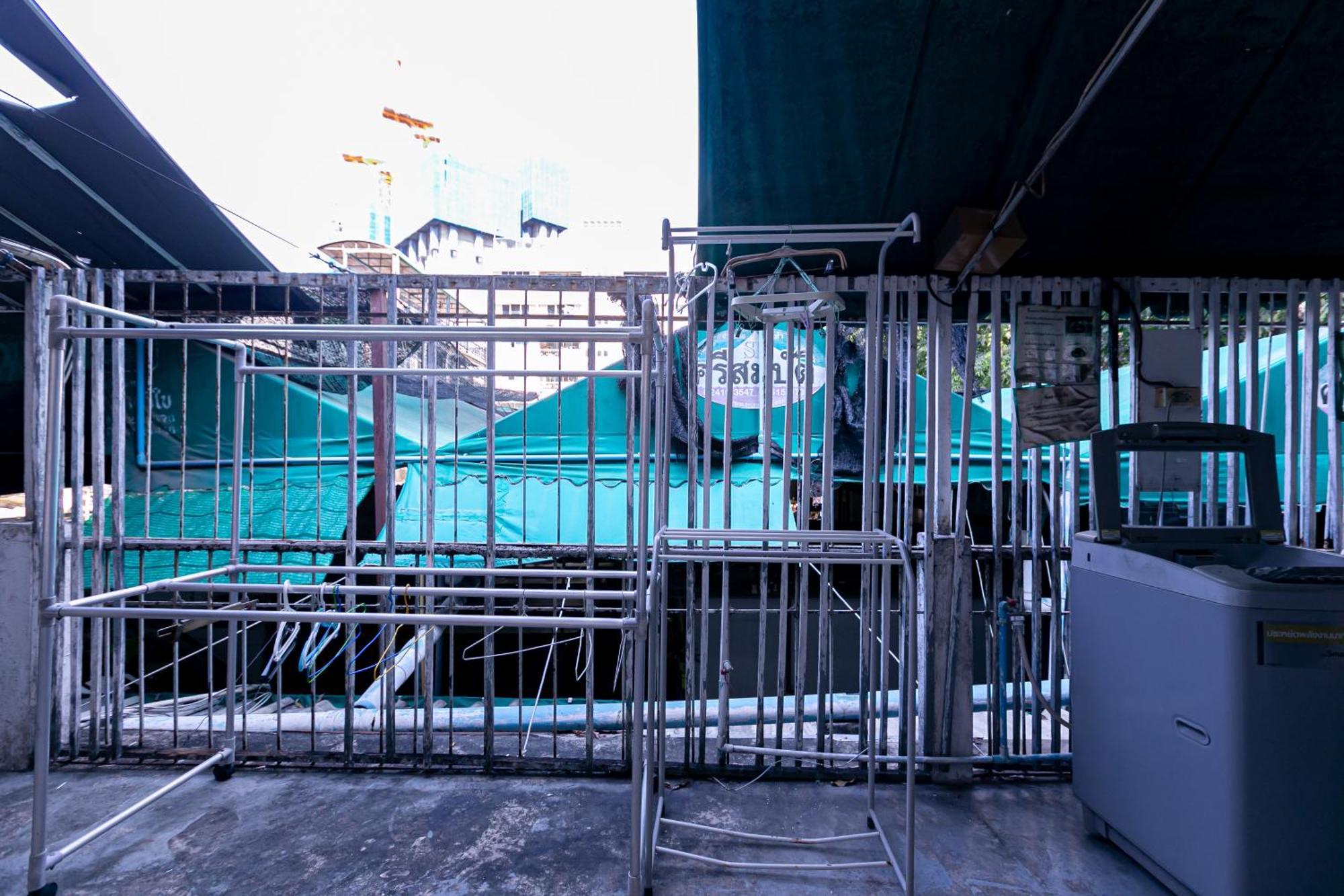 Freesia Saladaeng Silom Apartments 曼谷 外观 照片